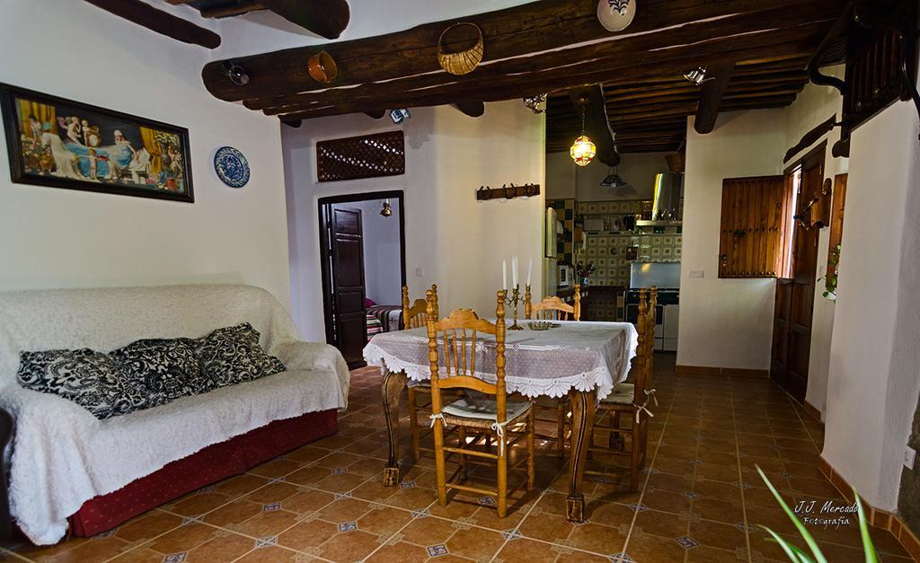 Вилла Casa El Porton Бубион Экстерьер фото
