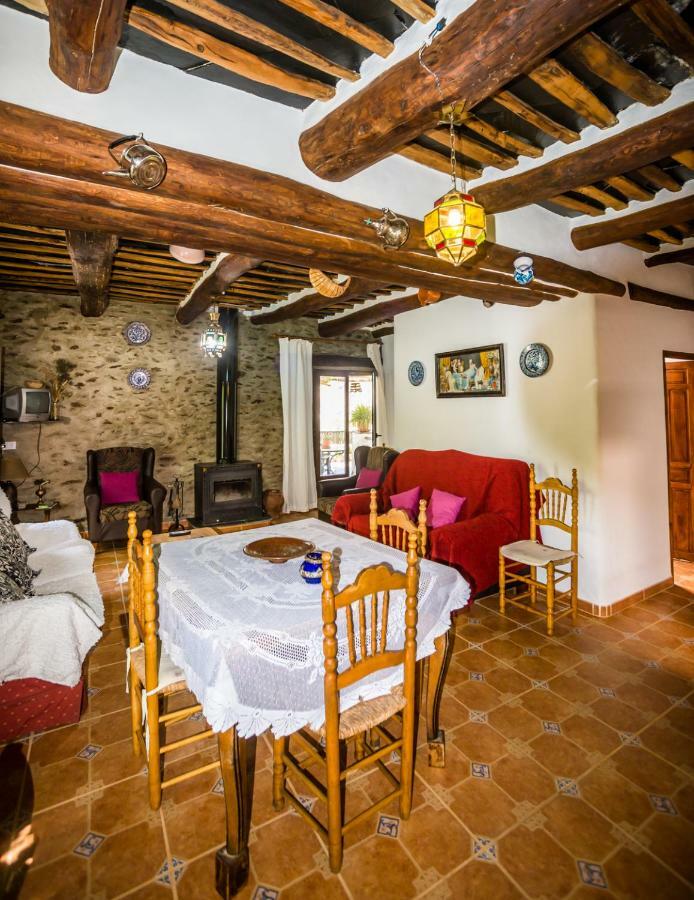 Вилла Casa El Porton Бубион Экстерьер фото
