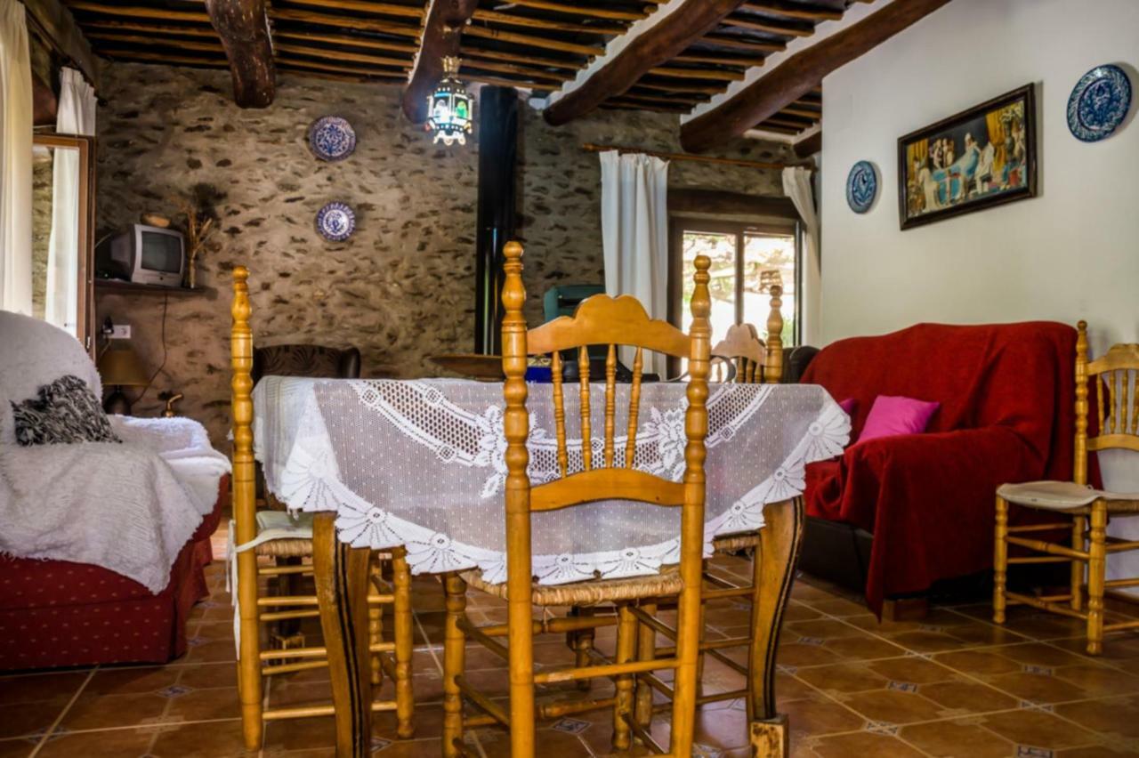 Вилла Casa El Porton Бубион Экстерьер фото