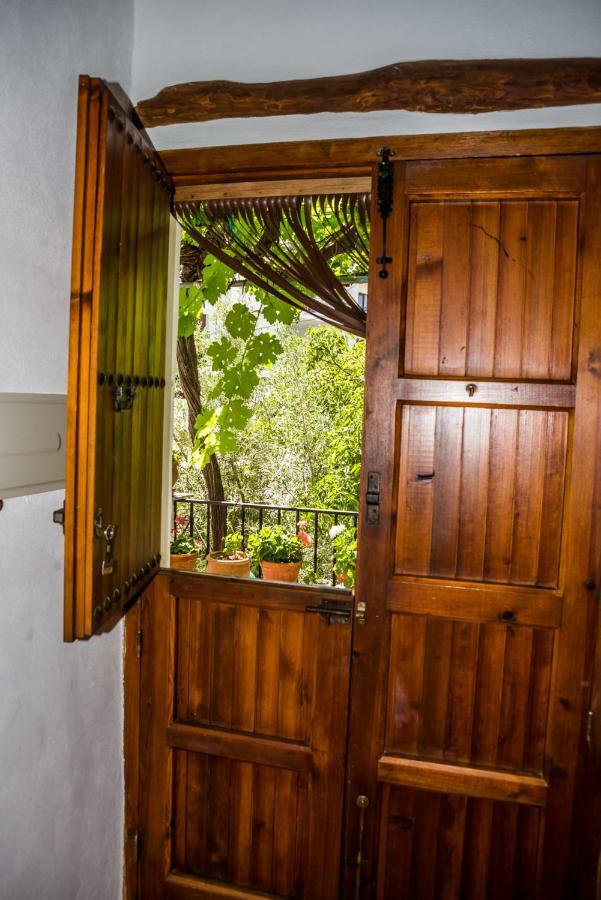 Вилла Casa El Porton Бубион Экстерьер фото